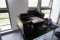 Imprimante UV à plat multifonctionnelle MT COLOR 3060 avec dispositif rotatif pour l'impression de bouteilles, de tasses, de balles de golf, de cylindres et d'objets plats