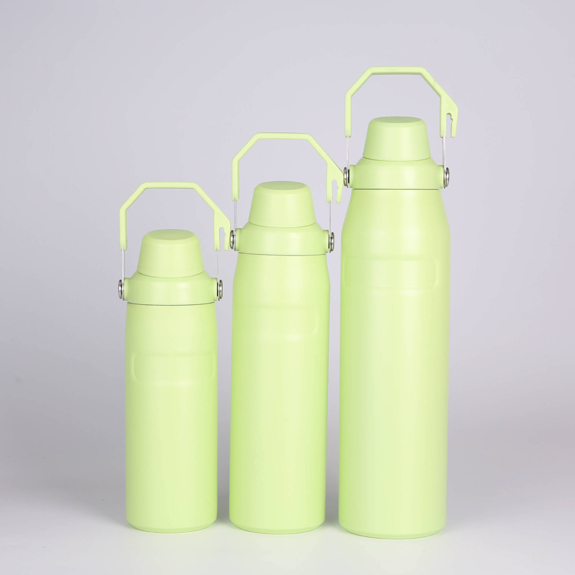 สีเขียวอ่อน