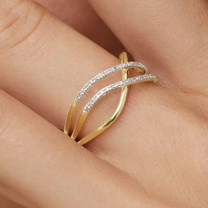 Bague Croisée Tendance en Argent Sterling 925 Plaqué Or 18 carats Poli Miroir avec Zircon Cubique – Vente en Gros de Bijoux Personnalisés - Product Image 2