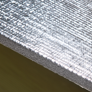 Rollo de Aislamiento de Espuma XPE con Lámina de Aluminio Resistente al Calor, Impermeable, Lámina de Espuma de Polietileno de Celda Cerrada, Barrera Térmica - Product Image 3
