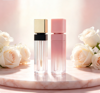 Tube de brillant à lèvres carré rose dégradé vide en gros, 8 ml, avec capuchon doré, emballage cosmétique