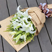 Papier d'emballage rétro en cuir de vachette, style journal anglais, pour emballage cadeau et fleurs, en papier kraft enduit de PVC recyclable, pour couverture de livre, Chine