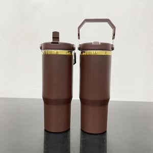 Gobelet isotherme à paille rabattable 30 oz avec logo personnalisé, finition miroir doré sous le revêtement en poudre chocolatée, mug de voyage - Product Image 4