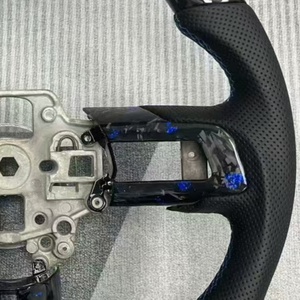 Volant de voiture en fibre de carbone personnalisé pour Ford <span class=keywords><strong>Mustang</strong></span> S550 2015-2023 5.0L <span class=keywords><strong>V8</strong></span> 350 500 Shelby Vente directe d'usine Pièces de voiture - Product Image 3