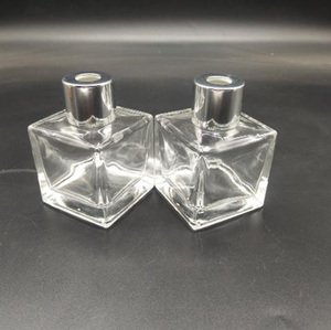 Avertan <span class=keywords><strong>50Ml</strong></span> 100Ml 200Ml Chai Thủy Tinh Vuông Hương Liệu Thơm Sậy Khuếch Tán Chai - Product Image 3