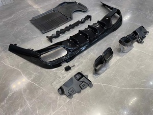 ขายดีสำหรับเบนซ์ C-Class W206 2021-2026 C63 AMG ดิฟฟิวเซอร์หลัง |   ลิ้นกันชนหลังพร้อมปลายท่อไอเสียสีดำเงิน - Product Image 4