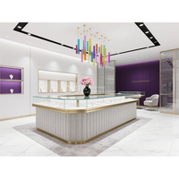 Vitrine à bijoux en verre personnalisée à éclairage LED Bijouterie Comptoir de magasin de bijoux de luxe Vitrine de présentation Design