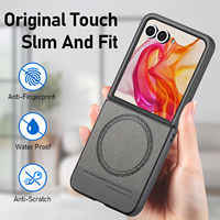 Étuis de téléphone portables en cuir rigide de haute qualité, design nouveau, robustes, avec fermeture magnétique, vente en gros, tendance, pour Motorola Razr 50