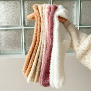 Bán Buôn Tùy Chỉnh Thiết Kế Giường Ấm Mờ Vớ Ấm Cúng Phụ Nữ Biểu Tượng Tùy Chỉnh Fluffy Vớ - Product Image 2