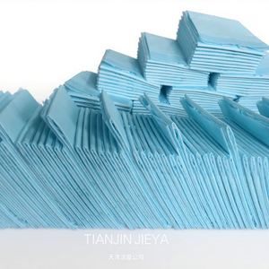 Tapis d'entraînement jetables pour chiens avec SAP japonais super absorbant et imperméable IP68 - Product Image 1