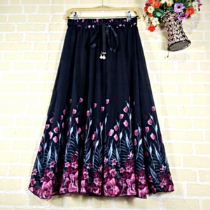 Falda de Satén de Cintura Alta y Corte en A para <span class=keywords><strong>Mujer</strong></span>, Diseño Plisado Casual de Media Longitud con Estilo Dulce y Hermosas Flores - Product Image 3