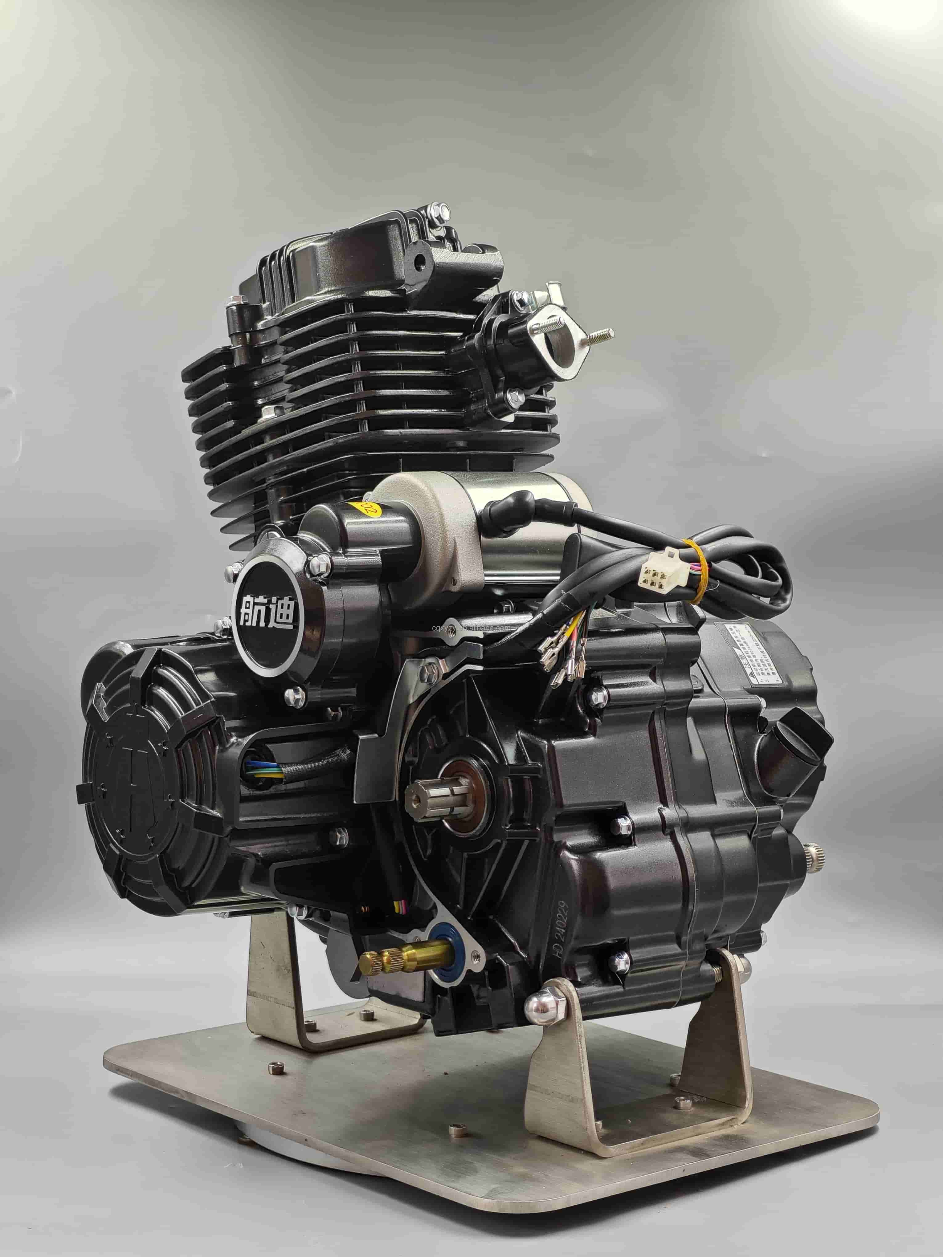 boxer bajaj 150 engine