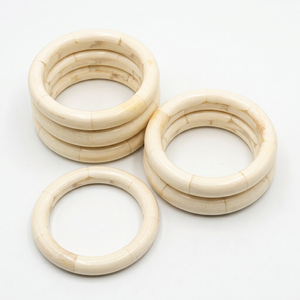 Bracelet en os écologique fait main style punk moderne, bijoux en quartz poli pour femmes et hommes, idéal pour les fêtes - Product Image 1