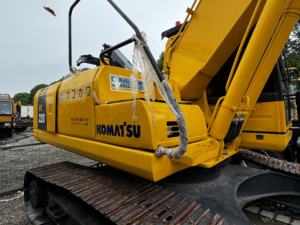 Colore originale <span class=keywords><strong>Komatsu</strong></span> <span class=keywords><strong>PC</strong></span> 200 20 Ton usato cingolato escavatore dal Giappone - Product Image 2