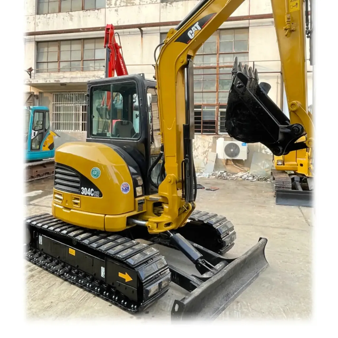 ญี่ปุ่นทํามือสอง Caterpillar 304 รถขุดไฮดรอลิกตีนตะขาบใช้ Digger Cat 304