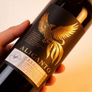 Etiqueta de Lujo con Relieve y Lámina Dorada para Botellas de Vino Tinto, <span class=keywords><strong>Whisky</strong></span> y Licores - Product Image 6