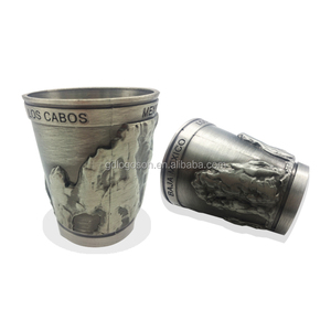 Recuerdos aromáticos hechos a mano Omani Silver Khanjar Jambiya Dagger Oman, vasos de cristal, recuerdo, vaso de vidrio esmerilado - Product Image 3