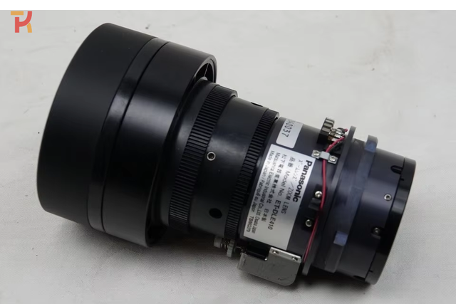 ET-DLE410 Telephoto 4.5-8.2:1 PT-DX DW DZ RX RW RZ DZ6700 Lens PLC