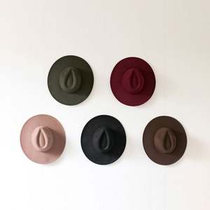 Chapeau Fedora Décontracté d'Extérieur 2025 Tendance Coloré Style Jazz à Bord Large de 9,5 cm avec Motif Cœur Pêche - Product Image 5