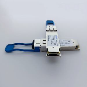 Module de fibre optique monomode Finisar Ftl4c1ql1c Fb Qsfp40g 1310nm 2km pour réseau local câblé - Product Image 2