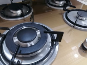 Cuisinière à gaz à 4 brûleurs pour la cuisine Estufa Cuisinière à gaz avec boutons en métal Batterie électrique Source d'alimentation Bon <span class=keywords><strong>prix</strong></span> pour l'extérieur - Product Image 2
