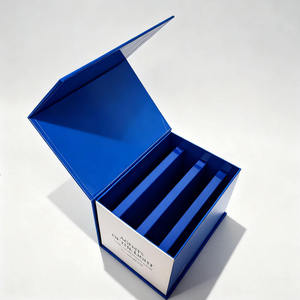 Baraja de Cartas del Tarot Oracle en Caja Magnética <span class=keywords><strong>Azul</strong></span>, Papel Ecológico y Duradero, Diseño Personalizable con Guía para Principiantes - Product Image 3