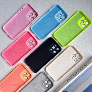 Para iPhone 16 Pro Max Funda de TPU sólida-Película de protección de lente, interior de terciopelo, botones galvanizados, anillo magnético, MOQ 100 - Product Image 3