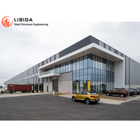 Atelier de production d'usine alimentaire, entrepôt en structure métallique