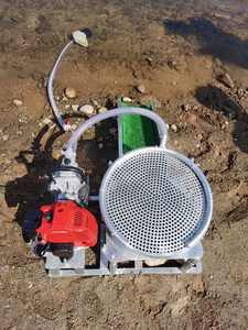 चीन की निर्माता कार पोर्टेबल हाइबैंकर सोने की स्ल्युसी - Product Image 3