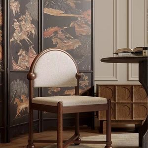 Chaise de salle à manger française en bois, rembourrée en tissu beige, style vintage élégant pour salle à manger, salon - Product Image 4