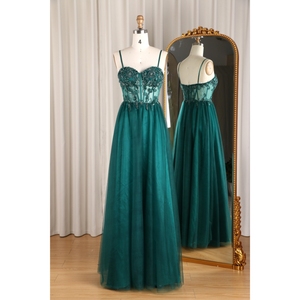 Nouveau moderne vert foncé fronde hôte robe Aline Tulle dentelle tissu Banquet soirée français Satin Polyester antistatique parole longueur - Product Image 1