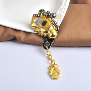 Broche de Luxo Banhado a Ouro com Olho Solar Artístico, Distintivo de Lapela de Metal Exagerado com Olho Grego para Mulheres, Joia de Moda - Product Image 5