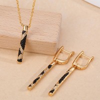 Collier de boucles d'oreilles européennes américaines en cuivre zircon à longue ligne en or 18 carats, ensemble de mariée classique exquis pour femmes pour anniversaire