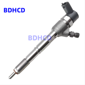 0 445 110 447 Injektor Bahan Bakar Diesel Common Rail Langsung dari Pabrik 0445110447 untuk Mesin Truk diesel - Product Image 5