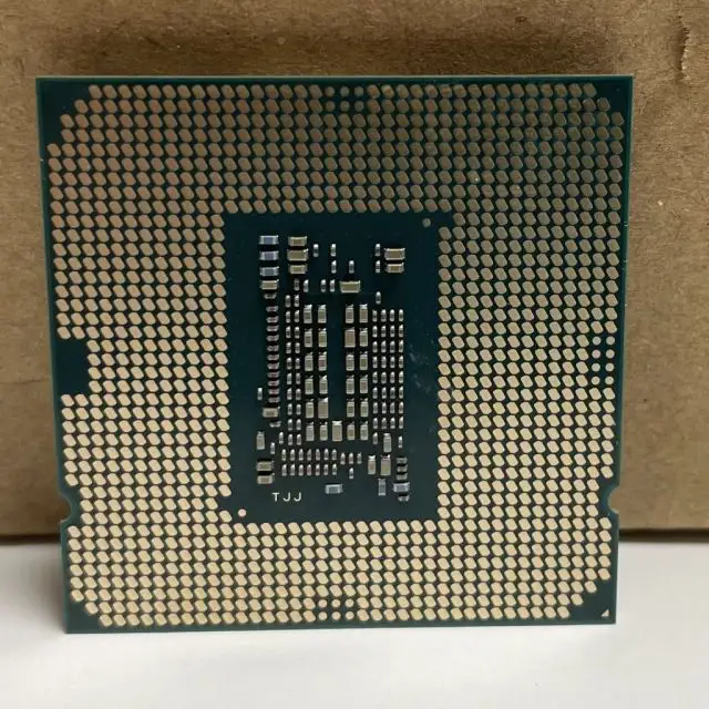 Empat inti Desktop baru Intel Core I5 Intel Core i7 10105