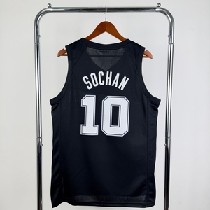 Vente en gros de vêtements pour hommes San Antonio <span class=keywords><strong>Spurs</strong></span> # 1 <span class=keywords><strong>Maillot</strong></span> de basket Victor Wembanyama - Product Image 5