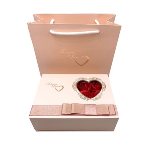 Haute Qualité Chinois Saint Valentin JE T'aime Boîtes De Haute Qualité Pour Fleurs - Product Image 1