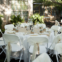 Chaises de Jardin Minimalistes en Métal Fonte et Résine PP pour Événements, Mariages en Plein Air – Chaise Pliante Blanche en Plastique pour Fêtes et Repas