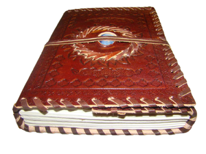 Carnet de notes vintage en cuir de créateur, classique, vierge, gaufré, fait main, relié en cuir pour journalisation - Product Image 2