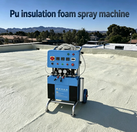 Machine à pulvériser de la mousse de polyuréthane pour l'isolation des murs, en stock