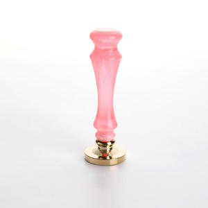Sello de cera personalizado con mango rosa brillante y cabezal de cobre de 2.5 cm para sellar y decorar - Product Image 3