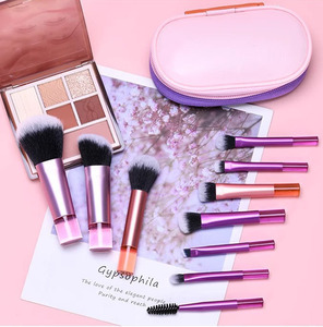 Set de 10 Brochas de Maquillaje Portátiles con Estuche de Viaje, Brochas de Pelo Sintético para Base, Rubor y Sombra de <span class=keywords><strong>Ojos</strong></span> - Product Image 1