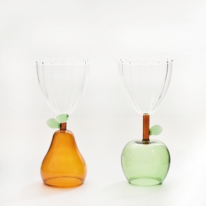 Copa de Cóctel de Vidrio Soplado Hecha a Mano de 240 ml, Diseño Moderno Vintage, Copas de Vino Tinto con Forma de Fruta de Plástico, Cristalería Personalizada - Product Image 2