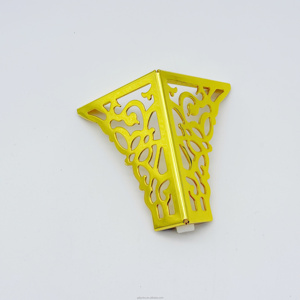 Gambe per Divano in Metallo a Prezzo di Fabbrica, Design Moderno per Mobili, Tavolini, Mobili TV, Letti e Supporti per Divani - Product Image 3