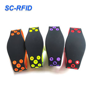 Браслет <span class=keywords><strong>RFID</strong></span>/NFC из мягкого силикона для отслеживания детей, регулируемый, для использования в спортзалах и на замках для шкафчиков, в наличии на складе - Product Image 4