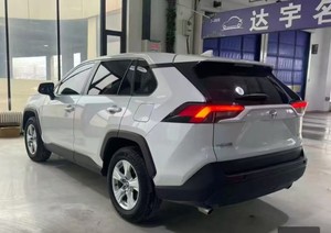 Para <span class=keywords><strong>RAV4</strong></span> 2024 2.0L CVT FWD Transmisión Automática, Volante a la Izquierda, Cámara Trasera, Imagen Panorámica 360, Control de Crucero, Usado - Product Image 4