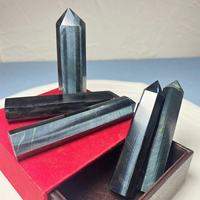 Vente en gros de tours de cristal œil de tigre bleu pointu de haute qualité, naturelles, pour la décoration et les cadeaux