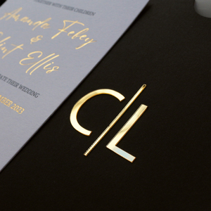 <span class=keywords><strong>2025</strong></span> cao cấp túi màu đen túi phong bì Vàng Acrylic logo lá đóng dấu lời mời đám cưới - Product Image 4