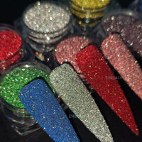 Prix usine Glitter Nail Crushed Diamonds Poudre Pigment Verre Réfléchissant Flash Petite Poudre De Diamant Concassé Pour Cosmétiques