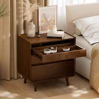 Table de chevet finition noyer avec station de charge, table de chevet avec pieds, armoire de rangement moderne avec prise USB